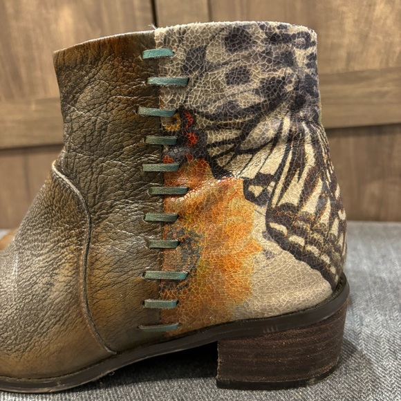 L’Artiste Spring Step 38 (7.5-8) Ankle Boot Leather Zip Boho Butterfly - Picture 6 of 15